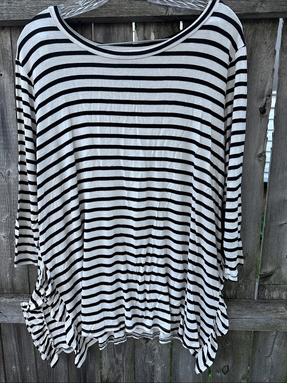 Striped Long Sleeve Women's Top - Black & White